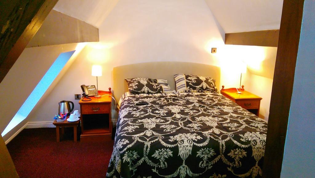 The Milverton 3* Manchester