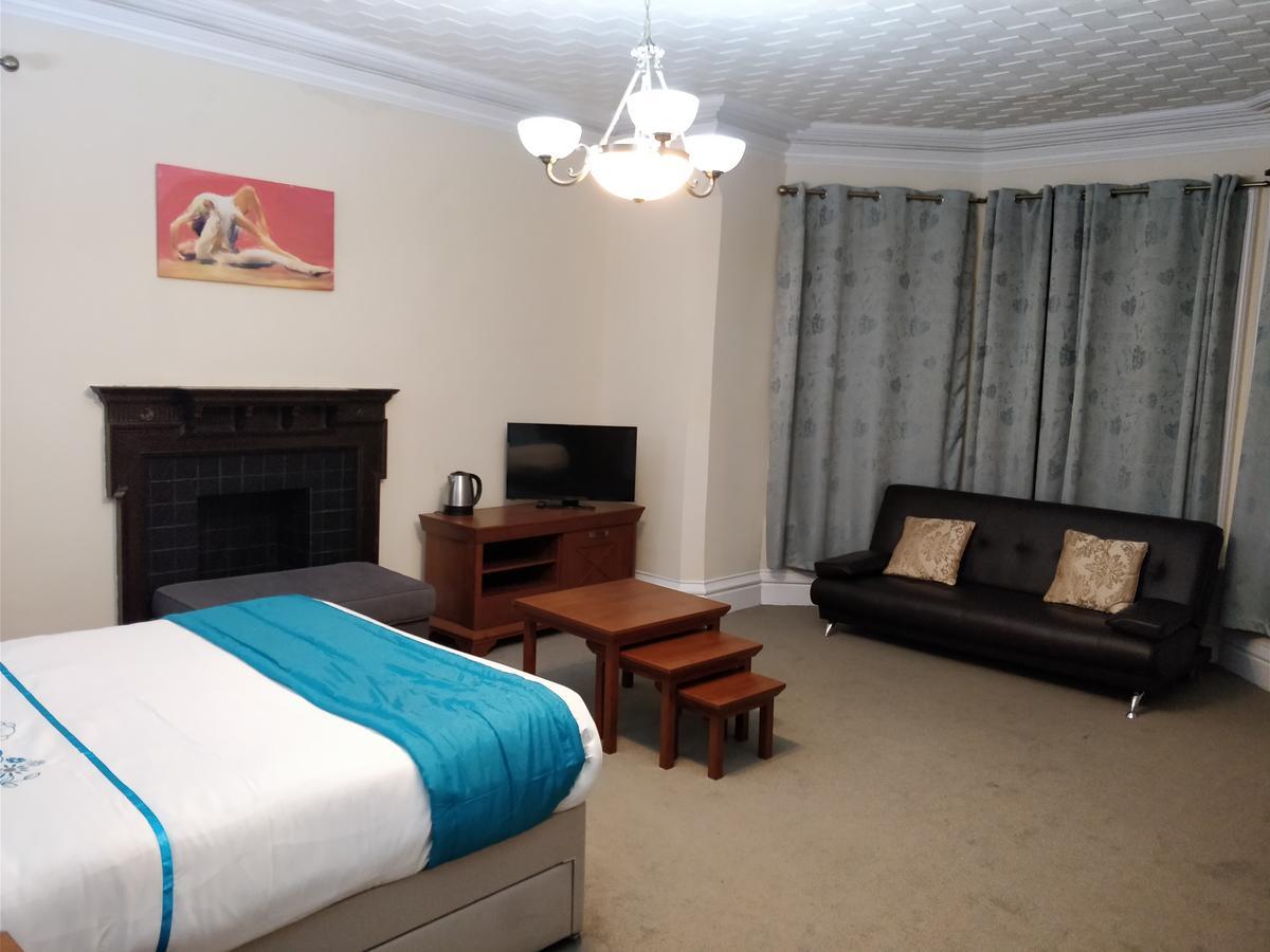 The Milverton Manchester